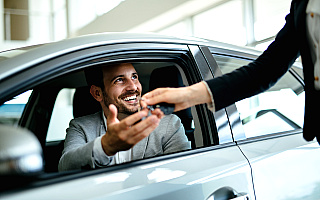 Wynajem auta na weekend w Warszawie – pomysły na wycieczki po Mazowszu Wynajem auta na weekend w Warszawie – pomysły na wycieczki po Mazowszu